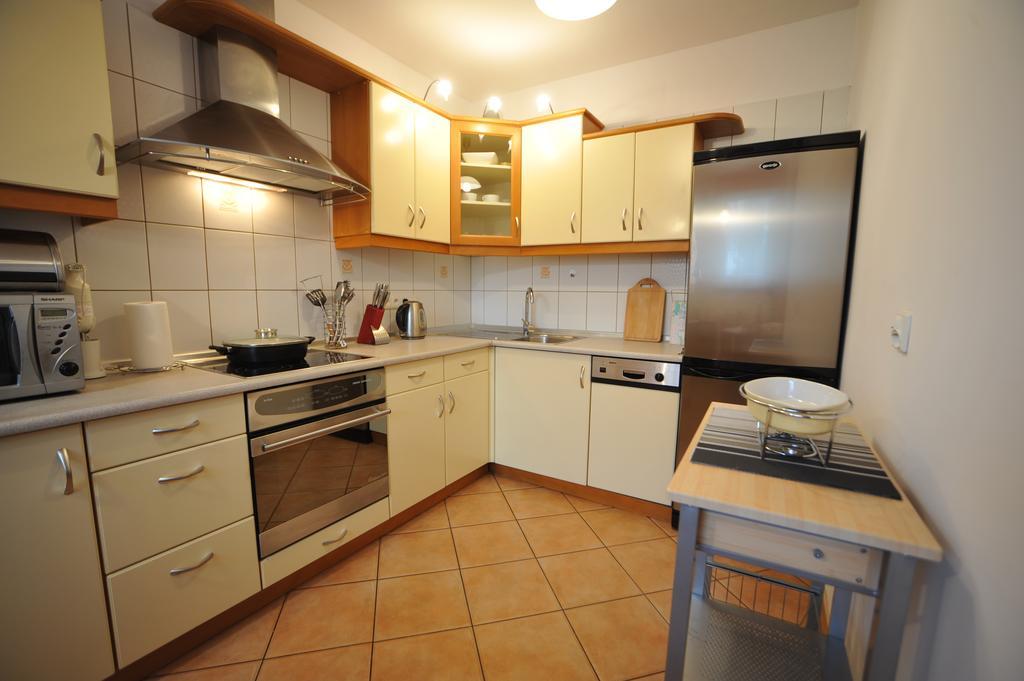 Apartament Tais Wrocław Exteriör bild