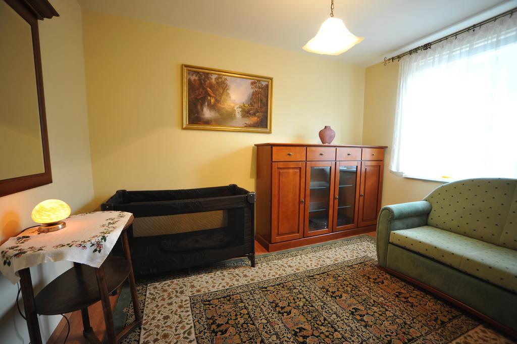 Apartament Tais Wrocław Exteriör bild